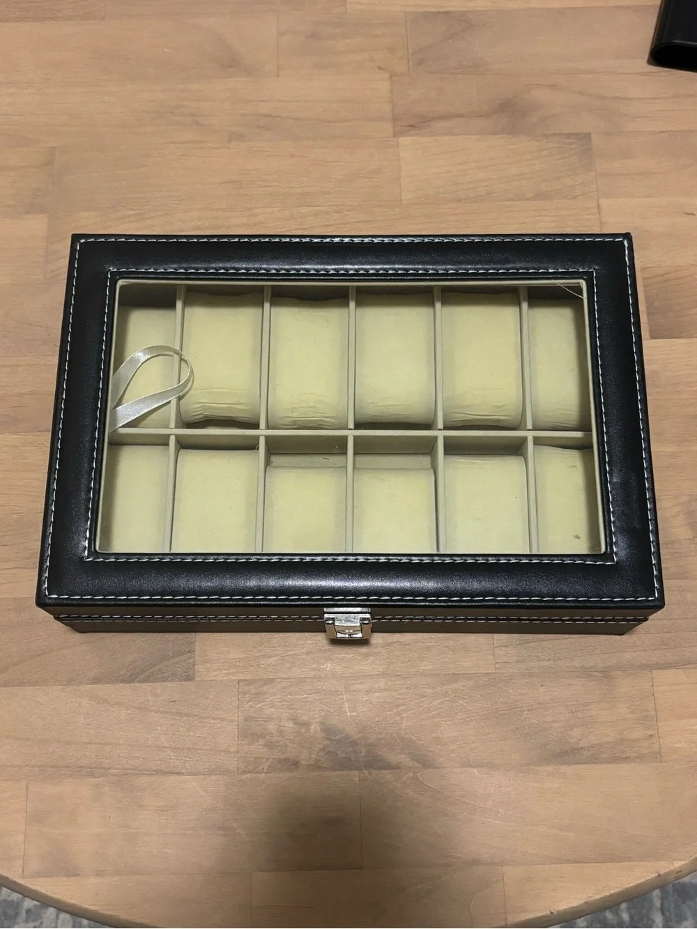Black Leather 12 Watch / Jewelry Organizer With Clear Top & Metal Securing Latch